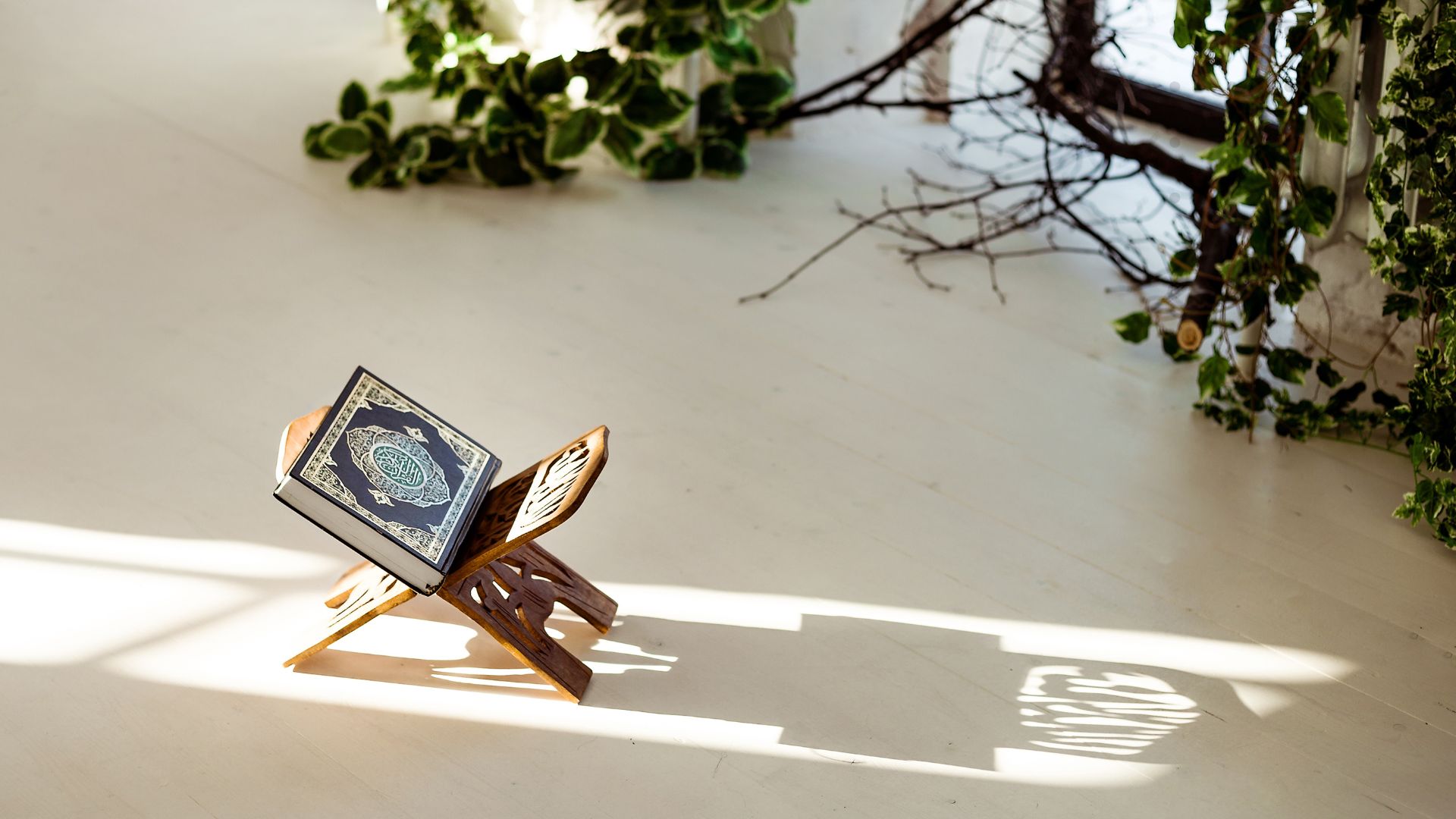 10 Effective Tips for Quran Memorization